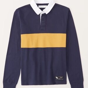 Abercrombie & Fitch Classic Navy Tee